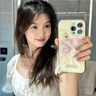 屋中美人